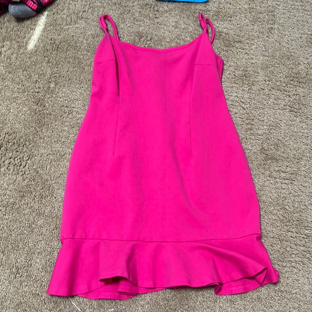 HOT PINK FOREVER 21 DRESS